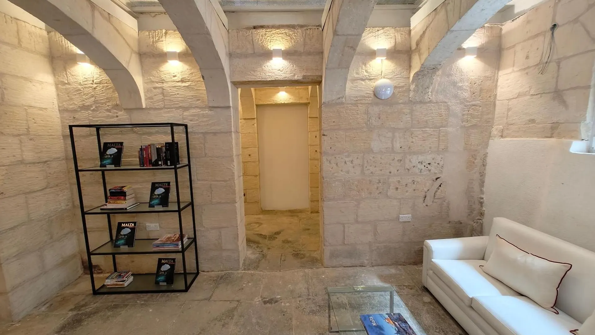 Alba Hotel Sliema