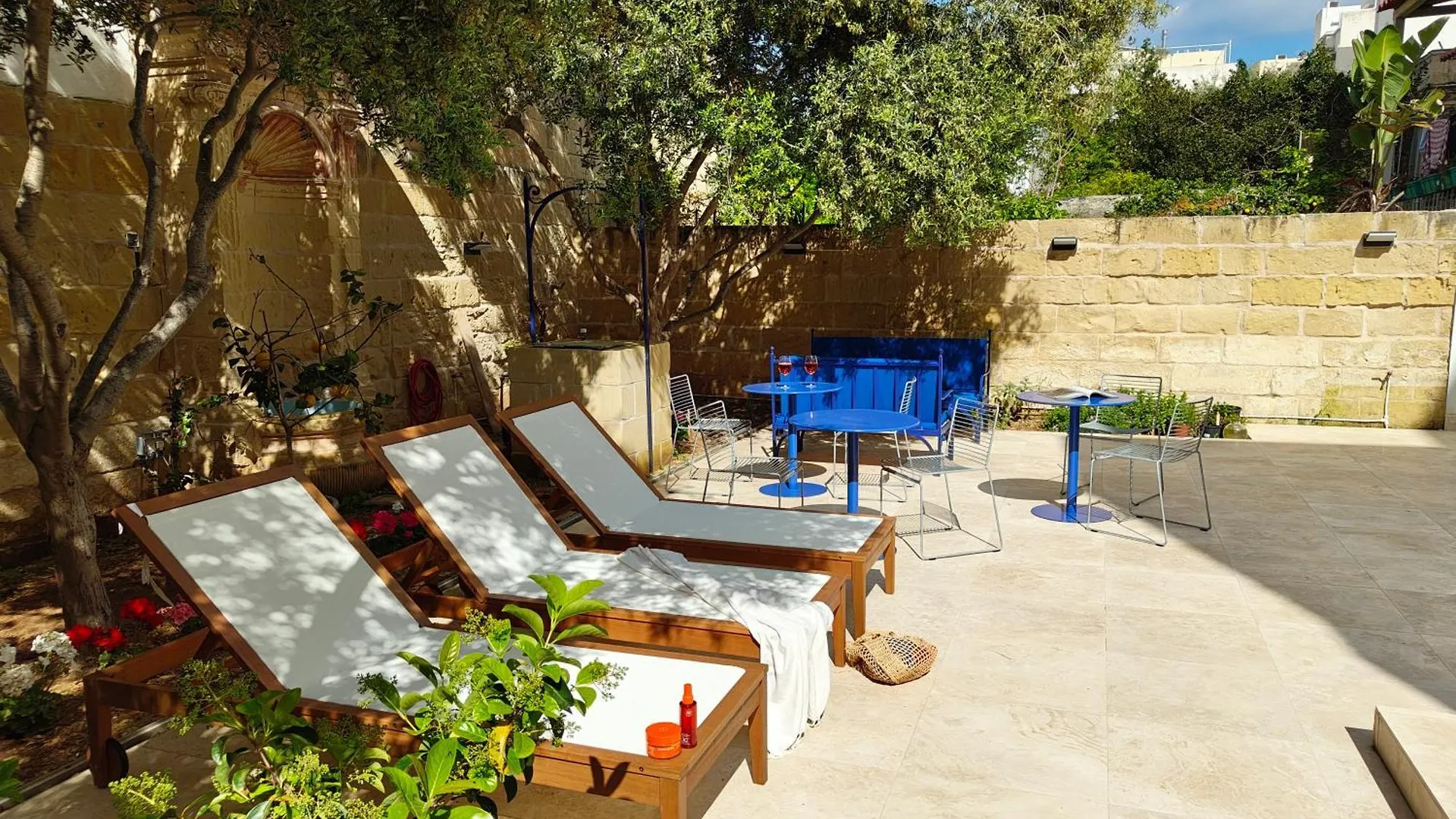 Hotel Alba Sliema 2*,
