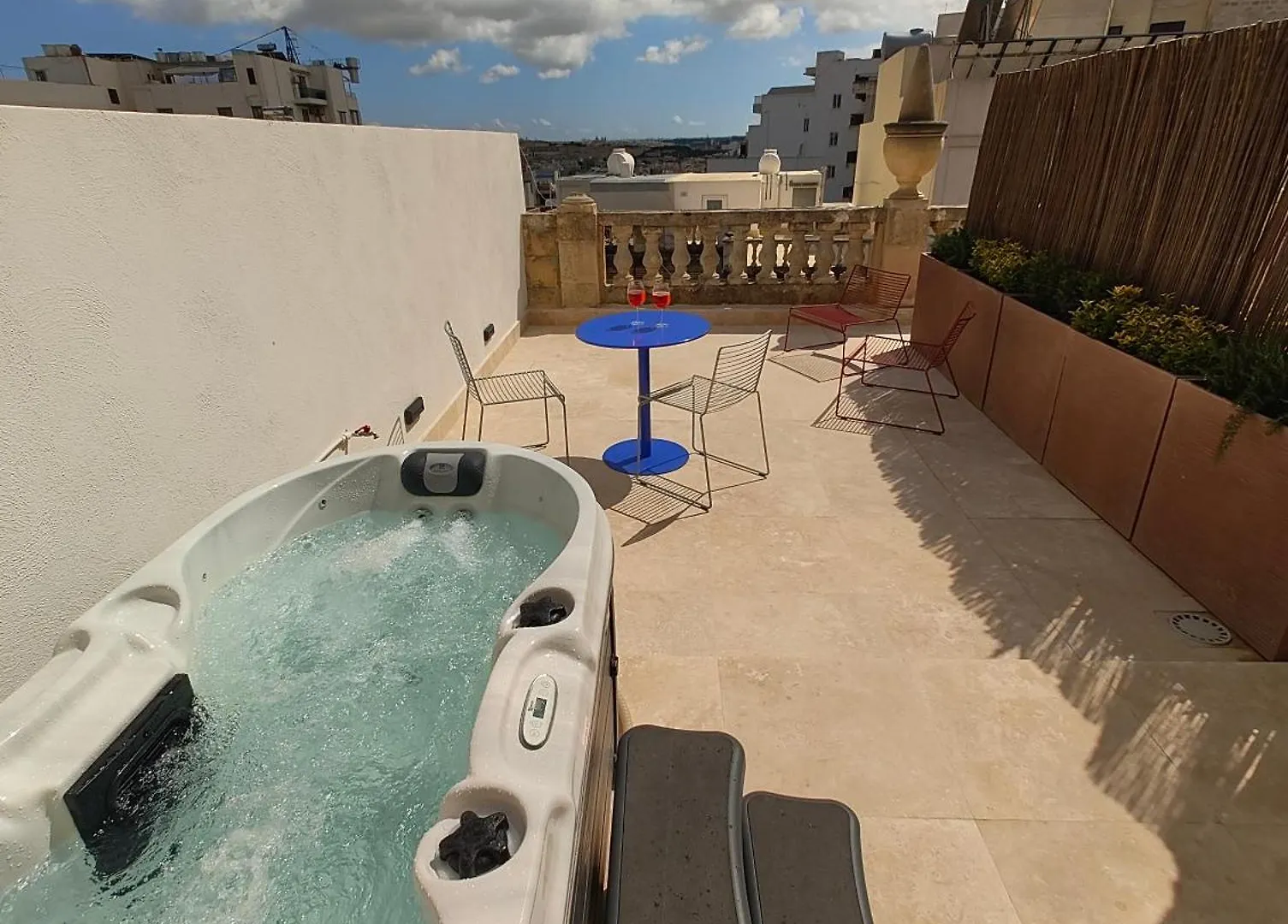 Hotel Alba Sliema 2*,  Malta