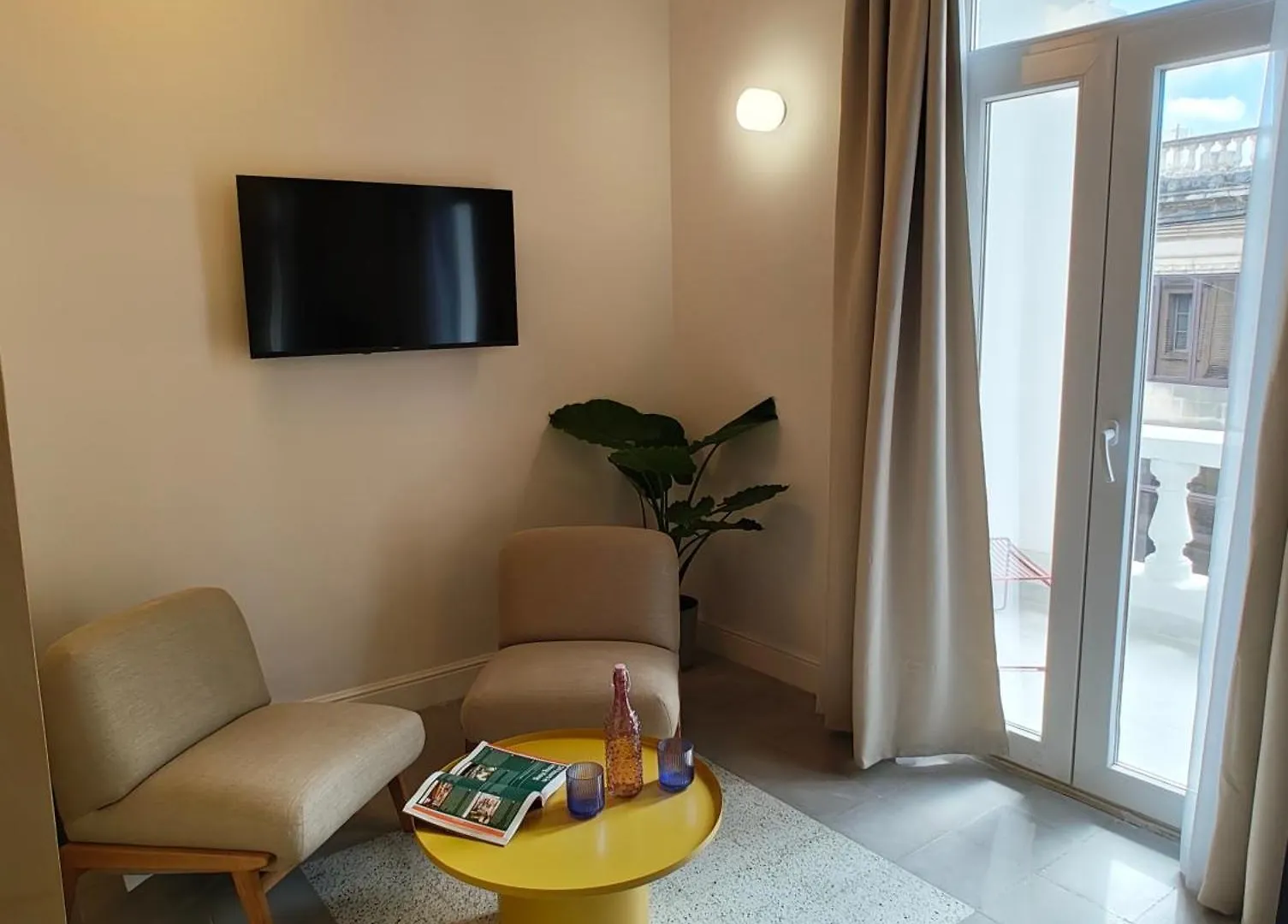 Hotel Alba Sliema 2*,